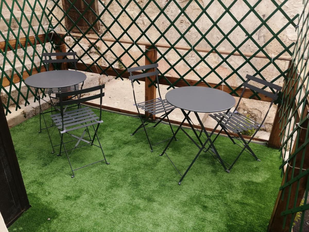 מונריאלה Opera Boutique Rooms מראה חיצוני תמונה