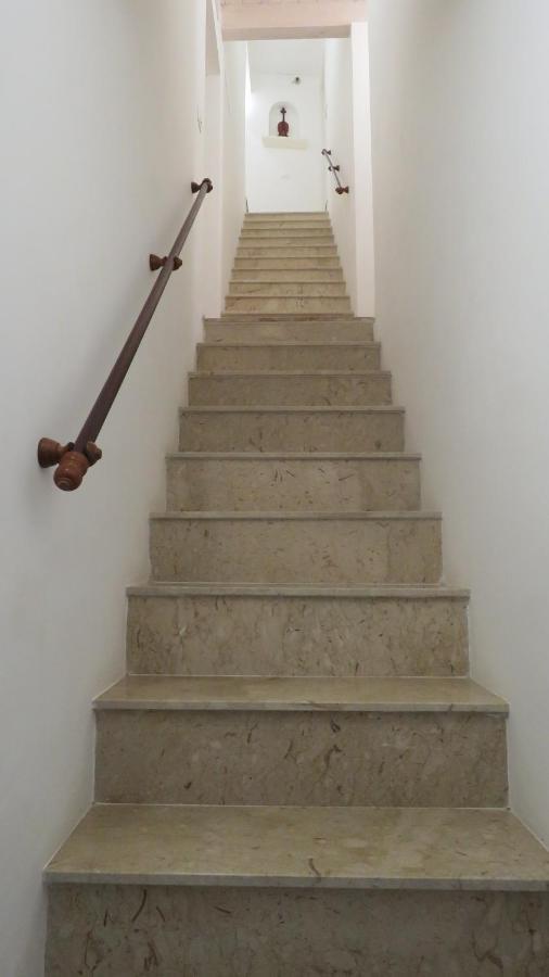 מונריאלה Opera Boutique Rooms מראה חיצוני תמונה
